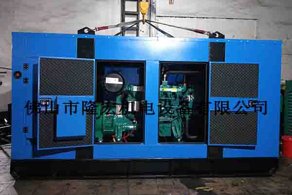 250KW濰柴動力靜音柴油發(fā)電機組 LHGF-250 / WP10D320E200