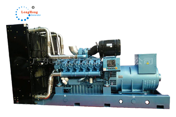 1400KW（1750KVA）濰柴動力柴油發(fā)電機組 大功率發(fā)動機 電控